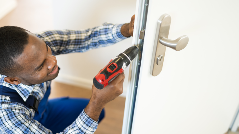 Experienced Commercial Locksmith Professionals in Van Nuys, CA